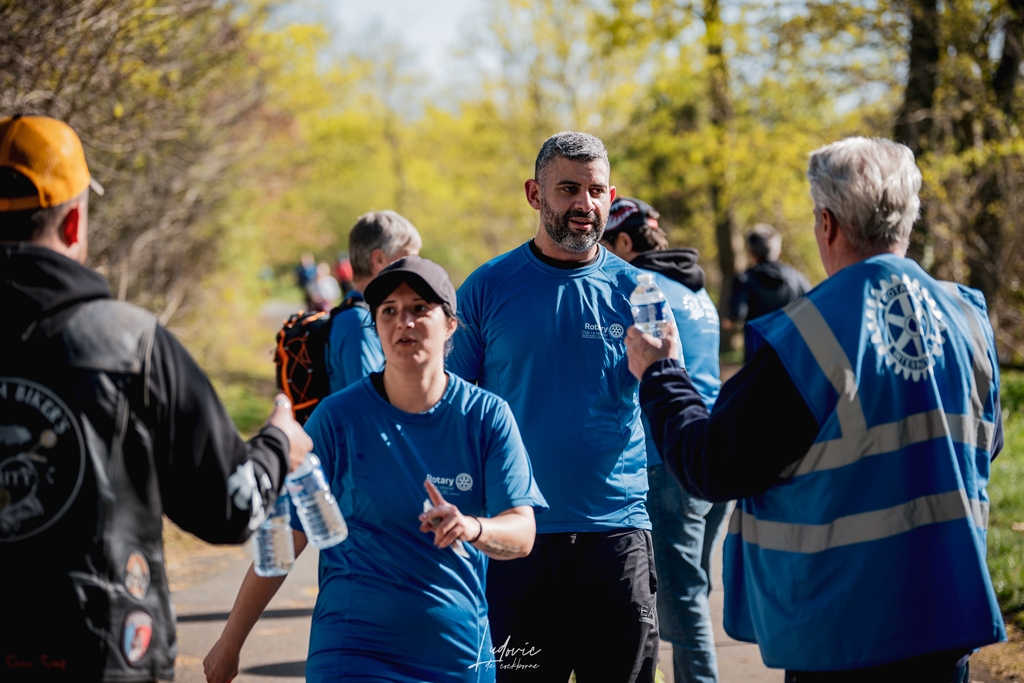 13 Course-Boucle-de-Seine-137 Ravitaillement